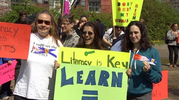 Literacy advocates rally against cuts to programs http://t.co/ysyvdSl6wl http://t.co/9dbmT5s5ZR